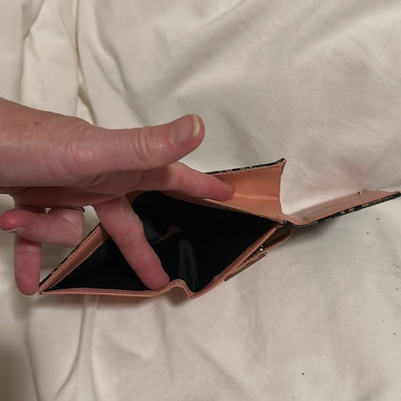 FENDI Zucca coral leather Double snap Donna wallet with card dust cover & box 💗 - Picture 7 of 12